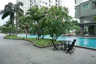 Swimming Pool Homey Best 1BR Apartment at Thamrin Residence By Travelio