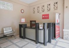 Lobby 5 RedDoorz Syariah near Jamtos Jambi 2