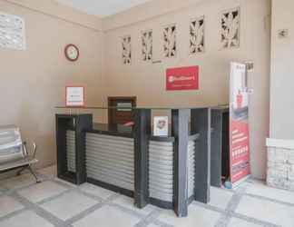 Lobby 2 RedDoorz Syariah near Jamtos Jambi 2