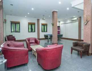 Lobby 2 Hotel Transit Nusa Indah near Soekarno Hatta Airport Mitra RedDoorz