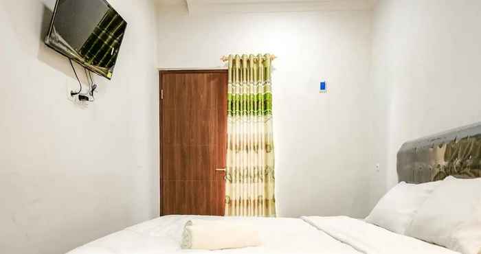 Lainnya Rudi Rooms near Stasiun Cikarang Mitra RedDoorz