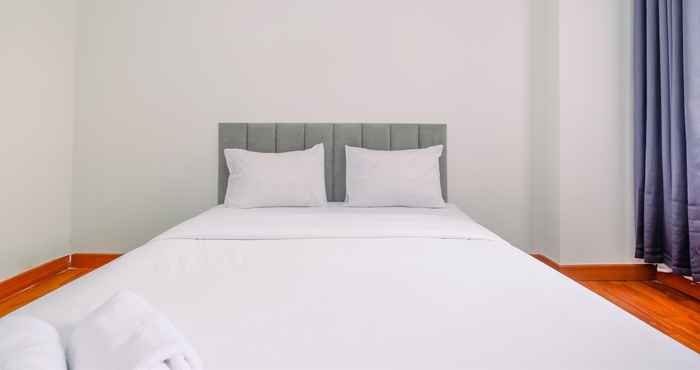 Bedroom Comfort Stay Studio Apartment at Pakubuwono Terrace By Travelio