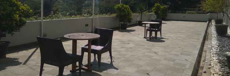 Lobby View Best Studio Apartment at Taman Melati Jatinangor By Travelio