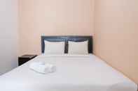 Kamar Tidur 2BR Homey Apartment at Parahyangan Residence By Travelio