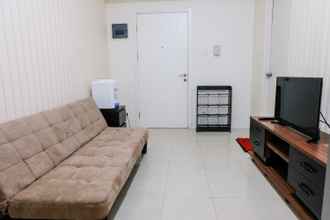 Common Space 4 2BR Homey Apartment at Parahyangan Residence By Travelio