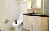 In-room Bathroom 3 Elegant and Nice Studio Apartment at Warhol (W/R) Residence By Travelio