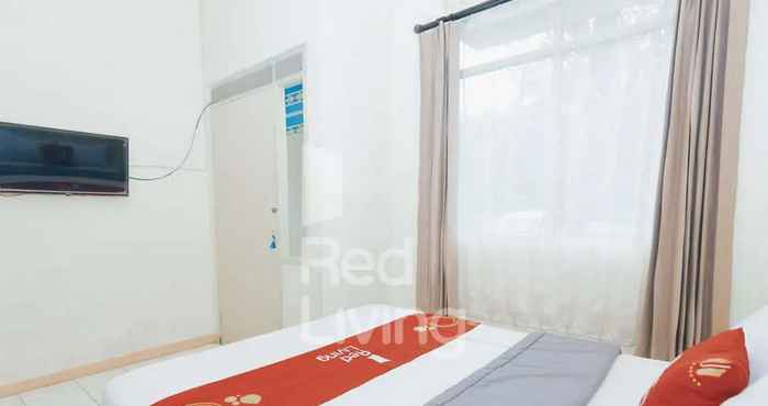 Others RedLiving Apartemen Emerald Hill - SR Rooms Tower Green