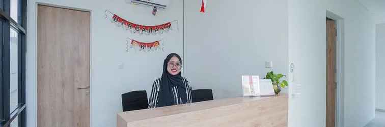 Lobby OFO Kost Premium Kampung Inggris Pare Syariah Mitra RedDoorz