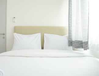 Kamar Tidur 2 Homey and Simply Look 1BR Osaka Riverview PIK 2 Apartment By Travelio