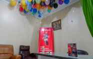 Lobby 7 RedDoorz near Ahmad Yani Monument Park Kudus