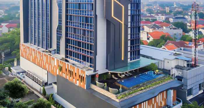 Luar Bangunan The Southern Hotel Surabaya