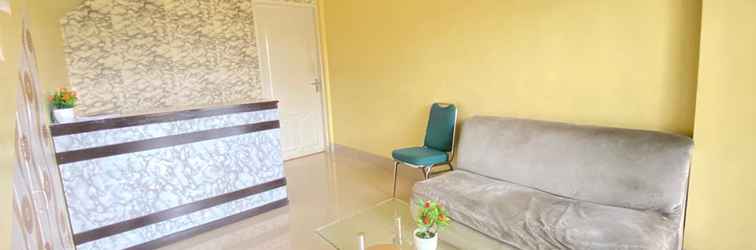 Sảnh chờ Homestay RN near Taman Bambu Runcing Polewali Mitra RedDoorz