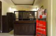 Lobby 4 RedDoorz @ Dwipa Wisata Hotel