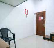 Others 4 RedDoorz @ Jalan Basuki Rahmat Lampung