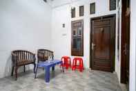 Lobi RedDoorz @ Jalan Basuki Rahmat Lampung