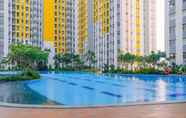 Swimming Pool 4 Cozy Stay Studio Apartment at 3rd Floor Springlake Summarecon Bekasi By Travelio