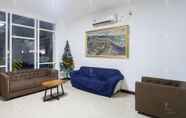 Lobby 5 RedLiving Apartemen Vivo Yogyakarta - WM Property