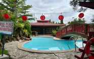 Swimming Pool 3 Torres Farm Resort Powered by Cocotel