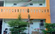 Exterior 3 Sutomo Indah Homestay Syariah Mitra RedDoorz