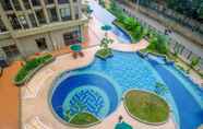 Swimming Pool 6 Cozy and Minimalist Studio (No Kitchen) Transpark Cibubur Apartment By Travelio