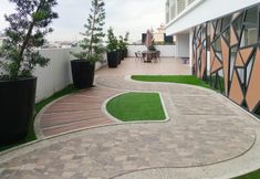 Exterior 5 Studio Comfy Room at De Prima Apartment Medan By Travelio