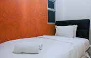 Kamar Tidur 2 2BR Good Deal at 16th Floor Suites @Metro Apartment By Travelio