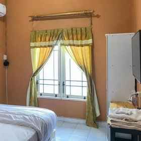 Lobby 1 Celly Homestay Samarinda RedPartner, Banjar Fried Chicken Hotels