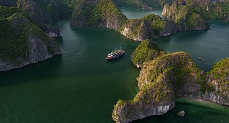 Exterior 2 La Pandora Cruise