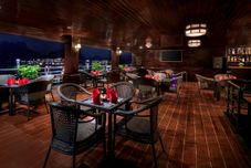 Bar, Cafe and Lounge La Pandora Cruise