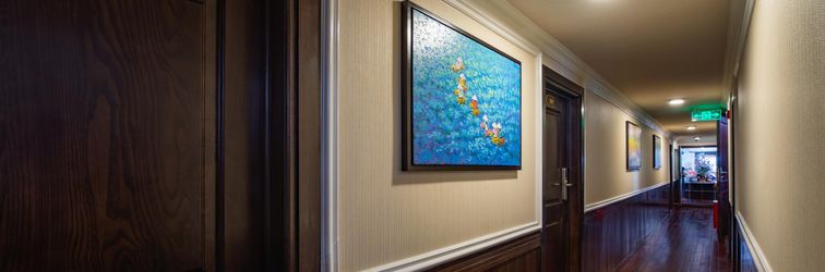 Lobby La Pandora Cruise