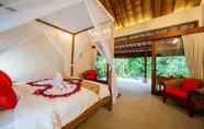 Others 2 Luxury 3BR Infinity Jungle View Aashaya Villa Ubud