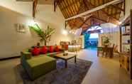 Others 3 Luxury 3BR Infinity Jungle View Aashaya Villa Ubud