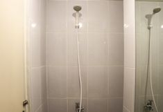 In-room Bathroom 3 Homey and Nice Studio Tokyo Riverside PIK 2 Apartment By Travelio
