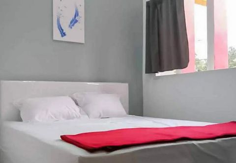 其他 RedDoorz near Alun - Alun Magetan