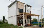 Exterior 7 Columbus Residence J10 near RSUD Karawang Mitra RedDoorz