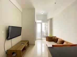 Ruang Umum 4 Comfy and Modern Look 2BR Vasanta Innopark Apartment By Travelio