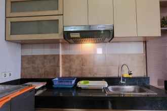 Ruang Umum 4 1BR Homey Apartment at The Edge Bandung By Travelio