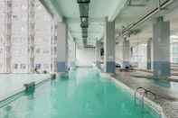 Swimming Pool RedLiving Apartemen Easton Park Jatinangor - Giandara