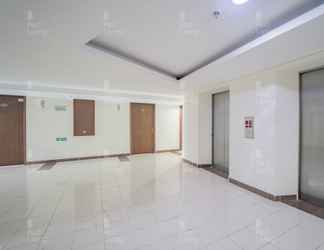 Lobby 2 RedLiving Apartemen Easton Park Jatinangor - Giandara