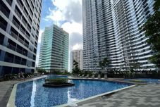 Swimming Pool Luxury Air Residences By Makati