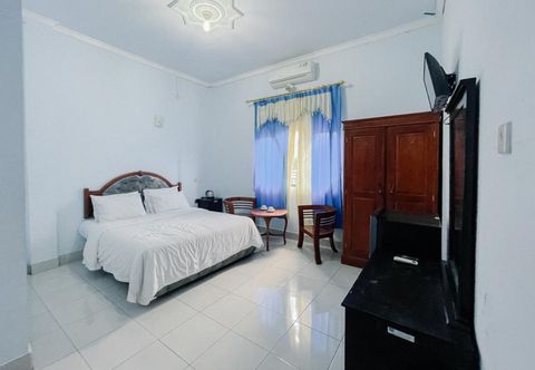 Lobby Edotel Esemkada Syariah RedPartner