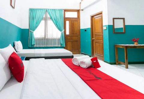 Others RedDoorz Syariah near Alun Alun Magelang Bayeman