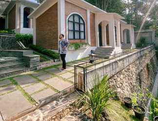 Bangunan 2  Lembah Batu Heritage