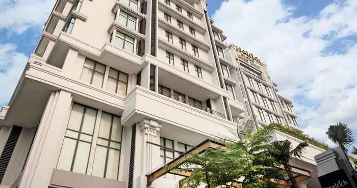 Bangunan Goodrich Suites Jakarta