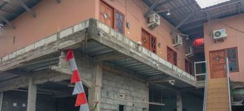 Exterior 3 Paviliun Bu Sinta RedPartner