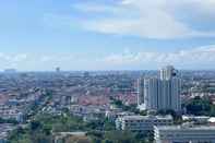 Lobi Comfort Stay 2BR Apartment at Daan Mogot City By Travelio