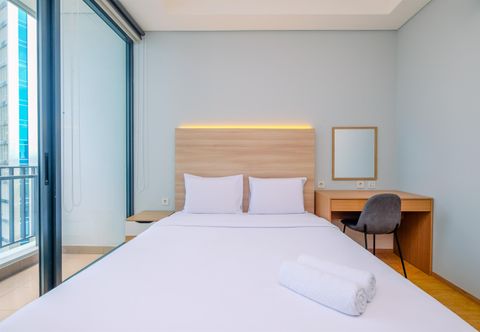 Kamar Tidur New and Modern 1BR across LRT Station Samara Suites Apartment By Travelio
