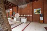 Lobby Djawata Resort & Gallery near Desa Wisata Kasongan Yogyakarta RedPartner