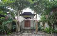 Bangunan 4 Djawata Resort & Gallery near Desa Wisata Kasongan Yogyakarta RedPartner