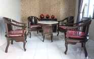 Lobby 7 RedDoorz Syariah @ Berlian Homestay Wirobrajan